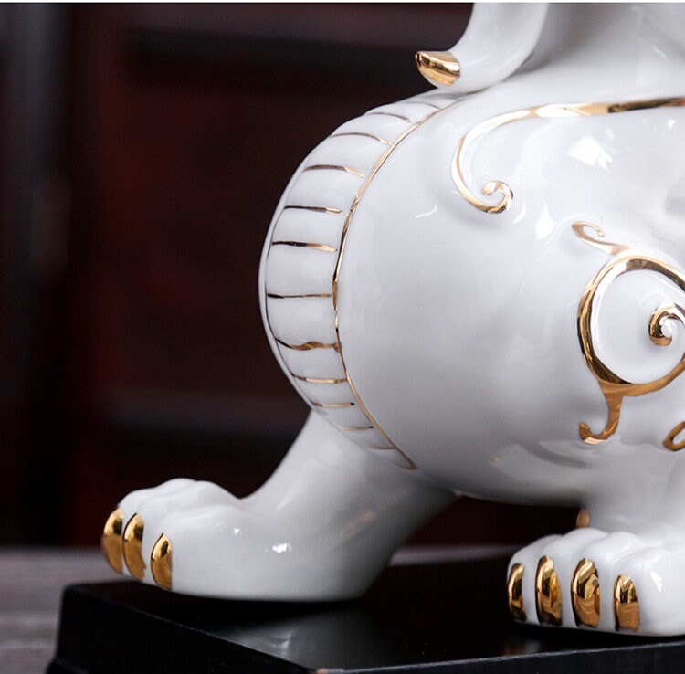Ceramic Pi Xiu Sculpture & Statue | Fengshui | Good Fortune and Prosperity | Home Decor | Office Blessing | White and Red Pi Xiu