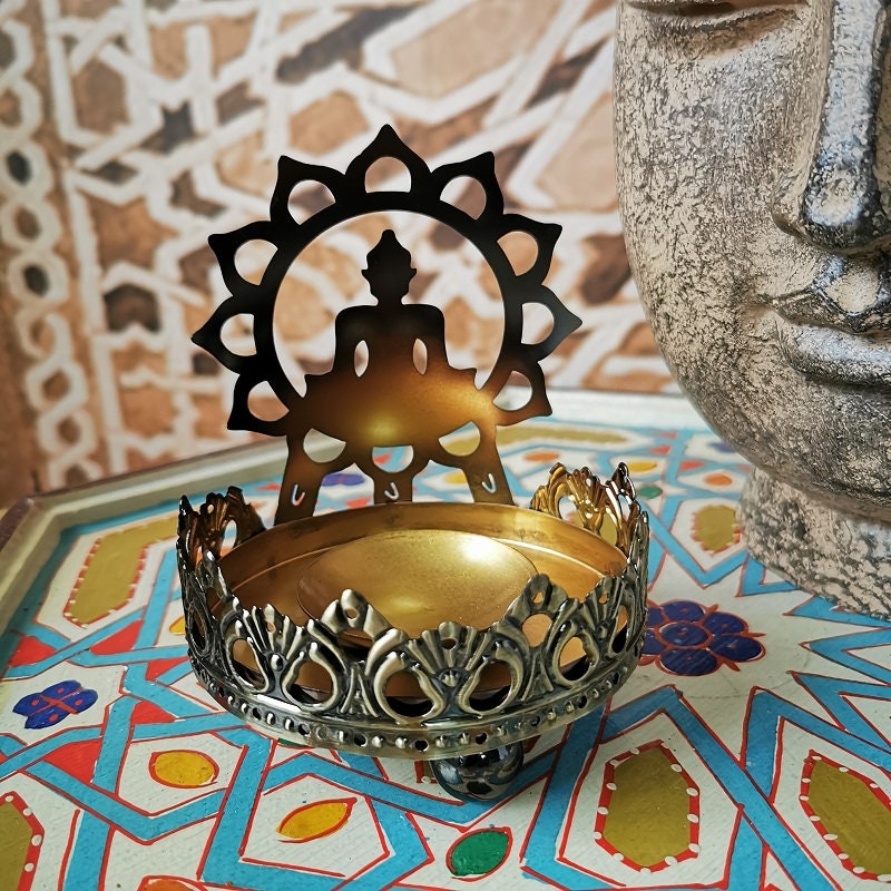 Sitting Buddha Silhouette Candle | Peace Serenity Tranquility Calmness | Meditation | Gift for him and her | Mindful Gift