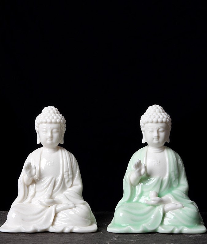 Handmade Buddha Statue Ornaments | Spiritual Religion | Gifting for him or her | Abhaya Mudra | Ornaments