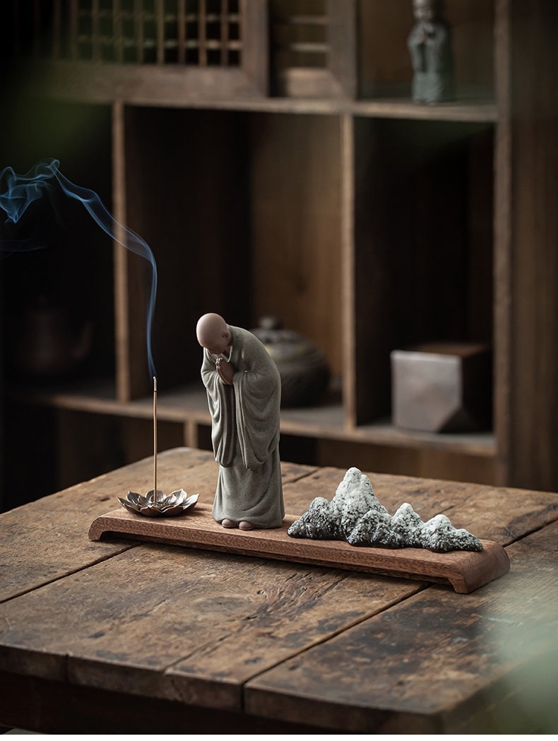 Monk Praying Meditation Lotus Incense Stick Holder | Peace Serenity Tranquility Calmness | Home Decoration | Office Ornaments