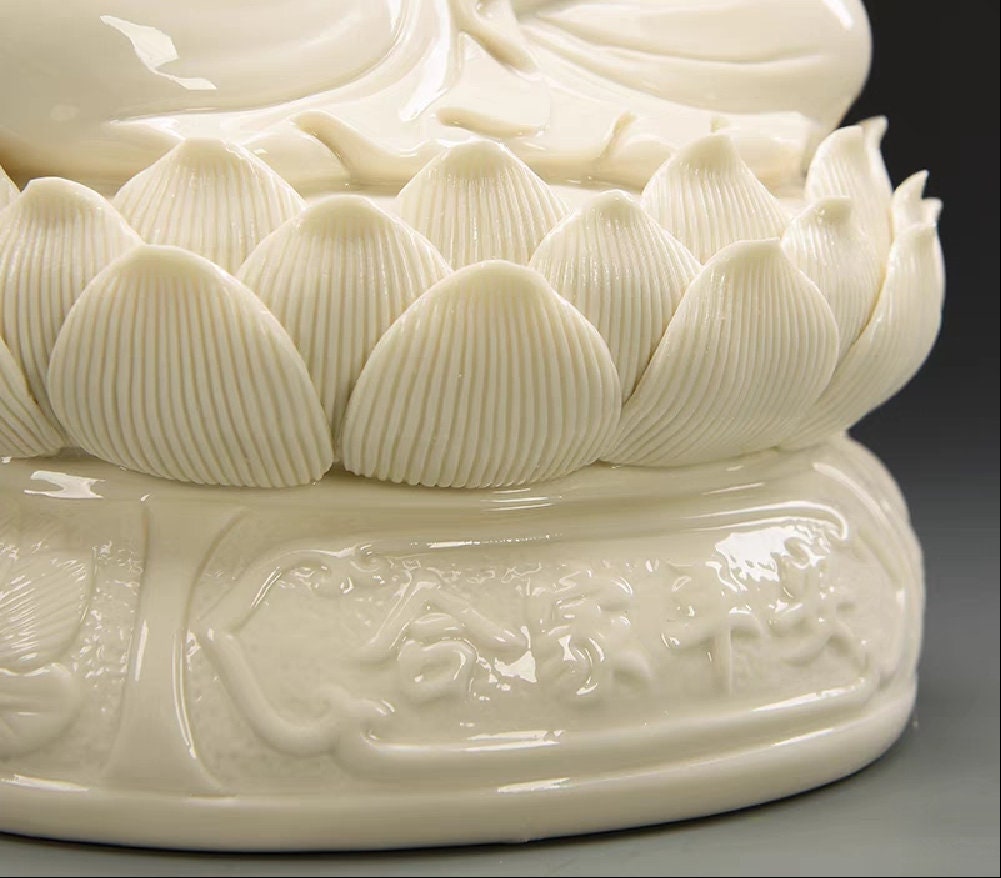 Handmade Guan Yin Buddha Statue Ornament | Namaskara mudra | Spiritual Religion | Gifting for him or her | Goddess of Compassion