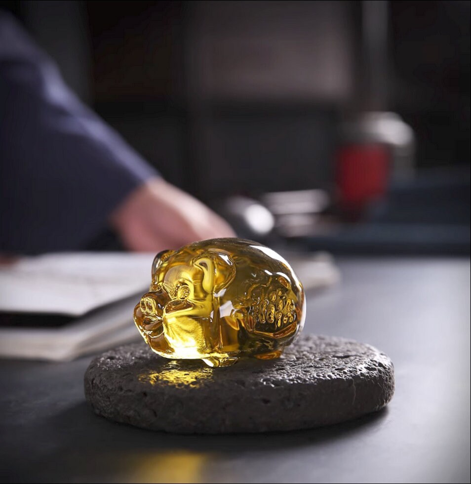 Auspicious Zodiac Glass Ox and Pig Sculpture & Statue | Fengshui | Good Fortune and Prosperity | Home Decor | Office Blessing