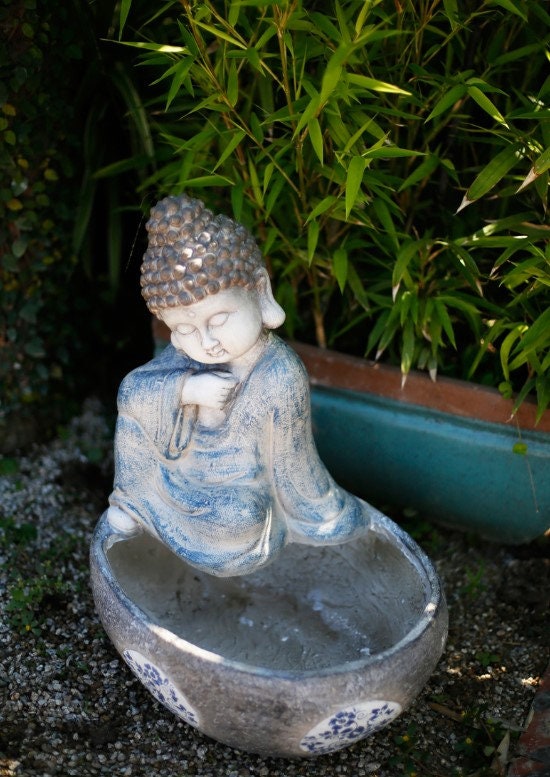 Buddha Statue Planter | Outdoor Garden Decoration and Ornament | Gifting for him or her | Housewarming Gift
