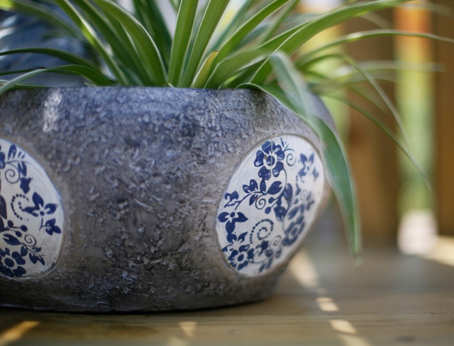 Buddha Statue Planter | Outdoor Garden Decoration and Ornament | Gifting for him or her | Housewarming Gift